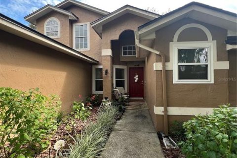 House in Lakeland, Florida 4 bedrooms, 188.13 sq.m. № 1564305 - photo 3