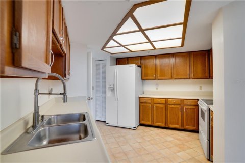 Condominio en venta en Saint Petersburg, Florida, 2 dormitorios, 137.12 m2 № 2200998 - foto 7