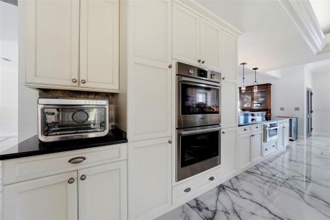 Villa ou maison à vendre à Palmetto, Floride: 3 chambres, 338.63 m2 № 2147626 - photo 10