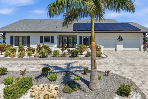 Villa ou maison à vendre à Palmetto, Floride: 3 chambres, 338.63 m2 № 2147626 - photo 2