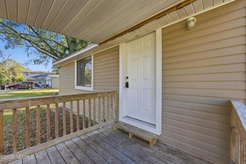Villa ou maison à vendre à Jacksonville, Floride: 3 chambres, 87.05 m2 № 2097782 - photo 2