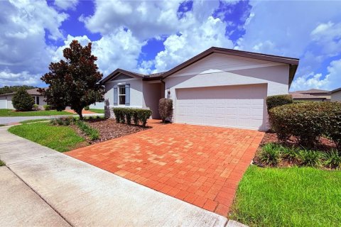 Villa ou maison à Davenport, Floride 4 chambres, 169.36 m2 № 2415246