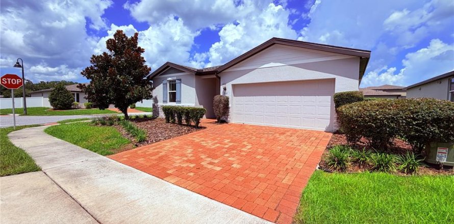 Villa ou maison à Davenport, Floride 4 chambres, 169.36 m2 № 2415246