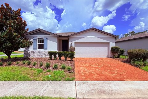 Villa ou maison à louer à Davenport, Floride: 4 chambres, 169.36 m2 № 2415246 - photo 2