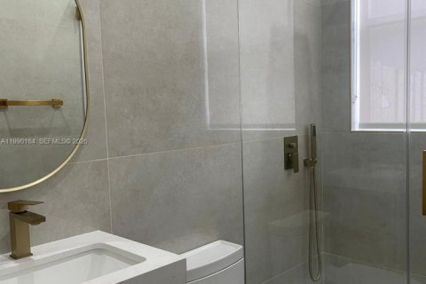 Casa en alquiler en Hollywood, Florida, 4 dormitorios, 204.38 m2 № 2064334 - foto 13