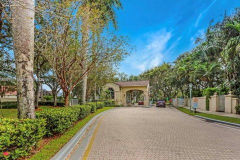 Casa en alquiler en Hollywood, Florida, 4 dormitorios, 204.38 m2 № 2064334 - foto 2