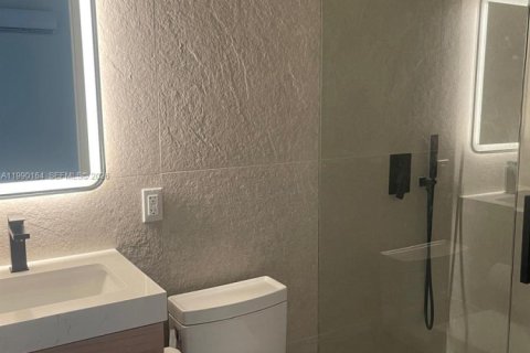 Casa en alquiler en Hollywood, Florida, 4 dormitorios, 204.38 m2 № 2064334 - foto 12