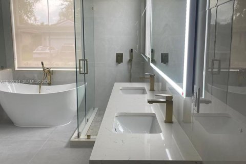 Casa en alquiler en Hollywood, Florida, 4 dormitorios, 204.38 m2 № 2064334 - foto 16