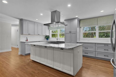 House in Ocala, Florida 4 bedrooms, 217.3 sq.m. № 2419846 - photo 19