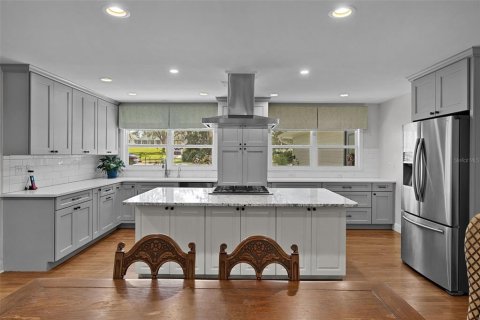 House in Ocala, Florida 4 bedrooms, 217.3 sq.m. № 2419846 - photo 20