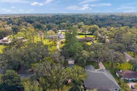 House in Ocala, Florida 4 bedrooms, 217.3 sq.m. № 2419846 - photo 5