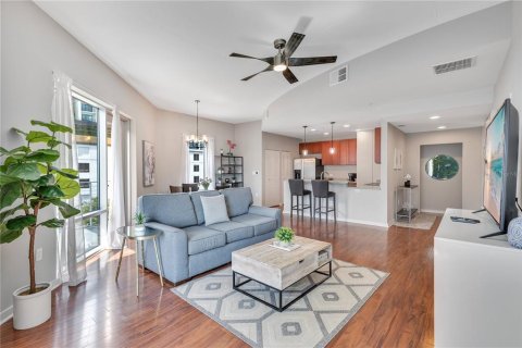 Touwnhouse à louer à Orlando, Floride: 1 chambre, 99.5 m2 № 2211598 - photo 6
