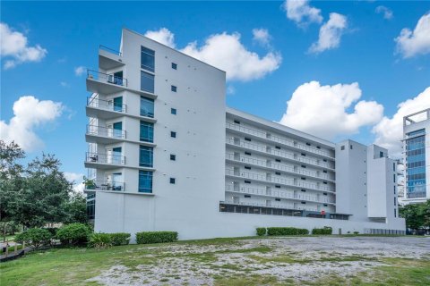 Touwnhouse à louer à Orlando, Floride: 1 chambre, 99.5 m2 № 2211598 - photo 30