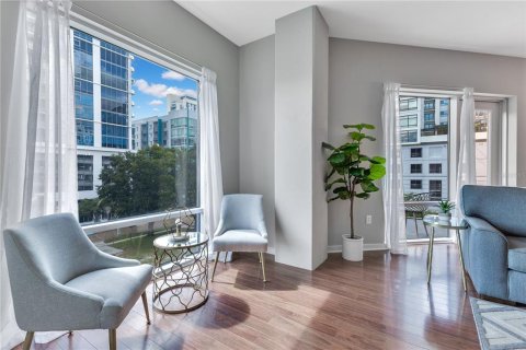 Touwnhouse à louer à Orlando, Floride: 1 chambre, 99.5 m2 № 2211598 - photo 8