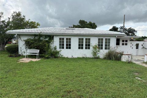 Casa en alquiler en Port Charlotte, Florida, 2 dormitorios, 108.97 m2 № 1849540 - foto 21