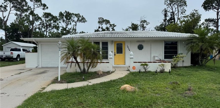 Casa en Port Charlotte, Florida 2 dormitorios, 108.97 m2 № 1849540