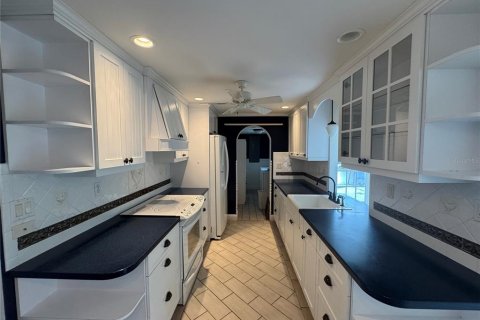 Casa en alquiler en Port Charlotte, Florida, 2 dormitorios, 108.97 m2 № 1849540 - foto 3