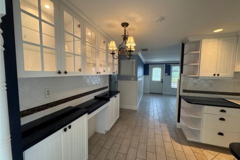 Casa en alquiler en Port Charlotte, Florida, 2 dormitorios, 108.97 m2 № 1849540 - foto 2