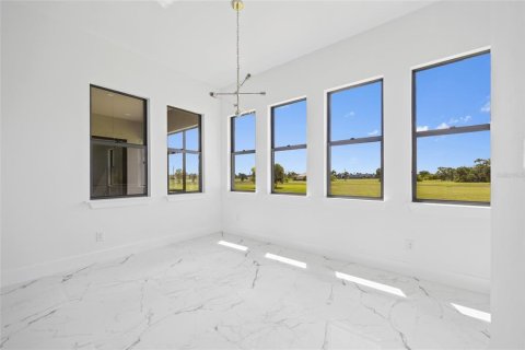 House in Punta Gorda, Florida 3 bedrooms, 196.3 sq.m. № 1827749 - photo 16