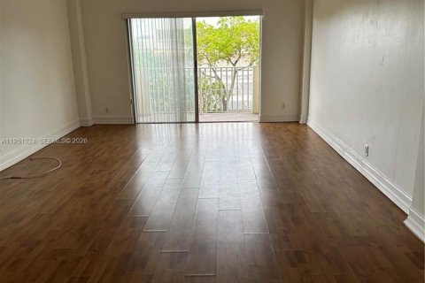 Condominio en North Bay Village, Florida, 1 dormitorio  № 2020389