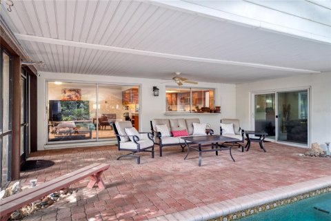 House in Longwood, Florida 4 bedrooms, 214.33 sq.m. № 1904784 - photo 6