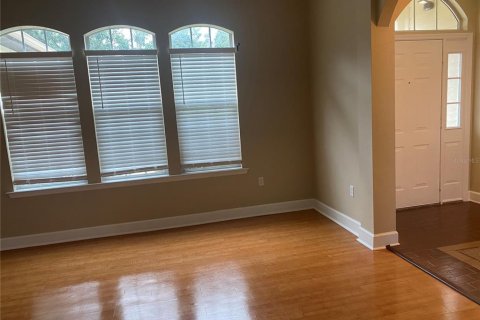 House in Gainesville, Florida 4 bedrooms, 244.98 sq.m. № 2339150 - photo 7