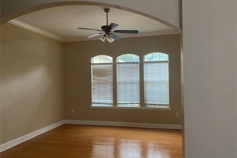 House in Gainesville, Florida 4 bedrooms, 244.98 sq.m. № 2339150 - photo 9