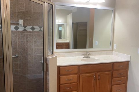 House in Gainesville, Florida 4 bedrooms, 244.98 sq.m. № 2339150 - photo 11