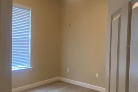 House in Gainesville, Florida 4 bedrooms, 244.98 sq.m. № 2339150 - photo 26