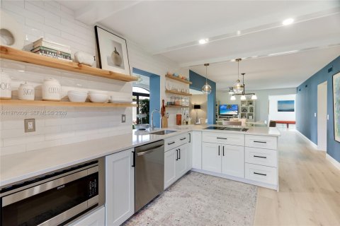 Condominio en venta en Jupiter, Florida, 2 dormitorios, 137.31 m2 № 2042646 - foto 3
