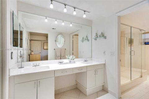 Condominio en venta en Jupiter, Florida, 2 dormitorios, 137.31 m2 № 2042646 - foto 11