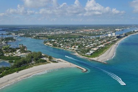 Condo in Jupiter, Florida, 2 bedrooms  № 2042646 - photo 15