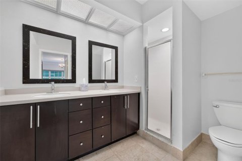 Condominio en venta en Seminole, Florida, 2 dormitorios, 103.12 m2 № 2339786 - foto 30