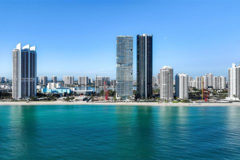 Condo in Sunny Isles Beach, Florida, 4 bedrooms  № 1784259 - photo 23