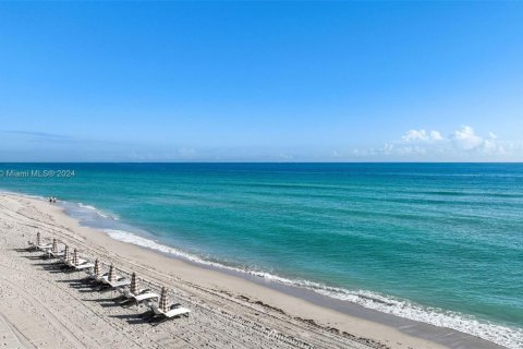 Condo in Sunny Isles Beach, Florida, 4 bedrooms  № 1784259 - photo 30