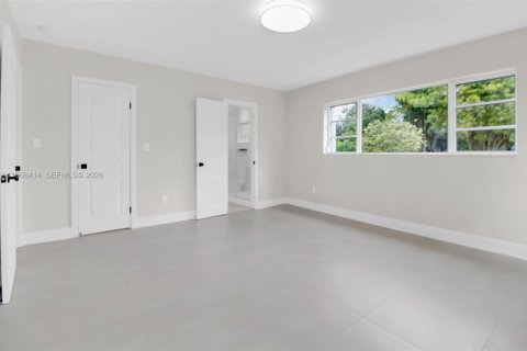 Villa ou maison à vendre à Miami, Floride: 4 chambres, 160.54 m2 № 2029886 - photo 18