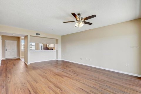 Condominio en venta en Largo, Florida, 2 dormitorios, 122.63 m2 № 2166194 - foto 10