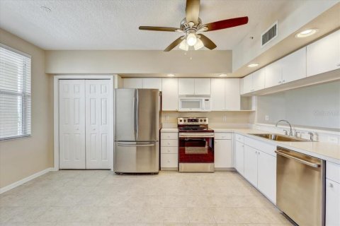 Condominio en venta en Largo, Florida, 2 dormitorios, 122.63 m2 № 2166194 - foto 3