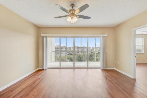 Condominio en venta en Largo, Florida, 2 dormitorios, 122.63 m2 № 2166194 - foto 9