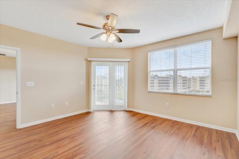 Condominio en venta en Largo, Florida, 2 dormitorios, 122.63 m2 № 2166194 - foto 13