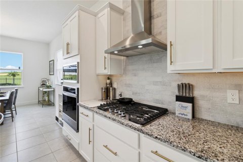 House in Montverde, Florida 4 bedrooms, 261.71 sq.m. № 1820677 - photo 14