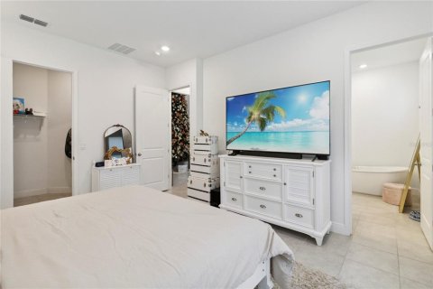 House in Montverde, Florida 4 bedrooms, 261.71 sq.m. № 1820677 - photo 18