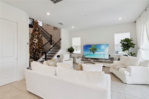 House in Montverde, Florida 4 bedrooms, 261.71 sq.m. № 1820677 - photo 8