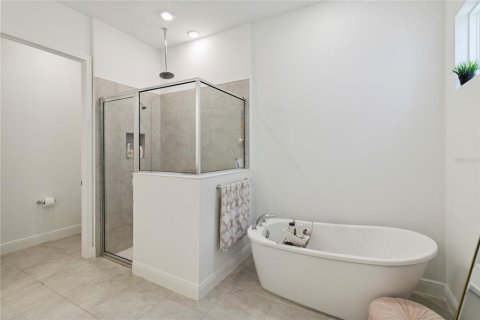 House in Montverde, Florida 4 bedrooms, 261.71 sq.m. № 1820677 - photo 21