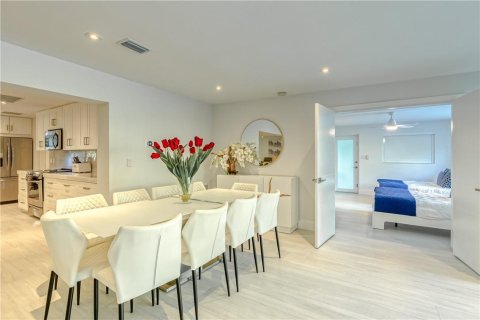 Casa en venta en Fort Lauderdale, Florida, 4 dormitorios, 261.06 m2 № 2253098 - foto 24