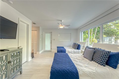Casa en venta en Fort Lauderdale, Florida, 4 dormitorios, 261.06 m2 № 2253098 - foto 30