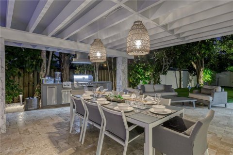 Casa en venta en Fort Lauderdale, Florida, 4 dormitorios, 261.06 m2 № 2253098 - foto 7