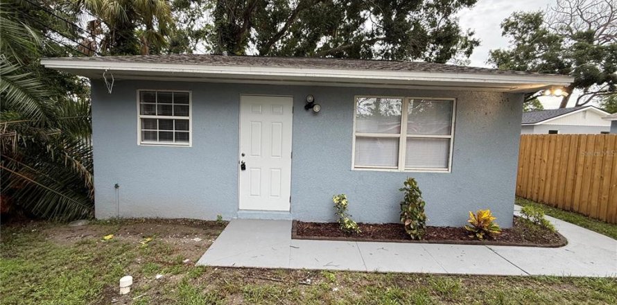 Villa ou maison à Saint Petersburg, Floride 1 chambre, 74.32 m2 № 1906406