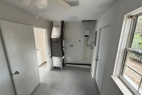 Casa en alquiler en Saint Petersburg, Florida, 1 dormitorio, 74.32 m2 № 1906406 - foto 7