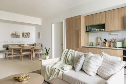 Condo in Miami, Florida, 2 bedrooms  № 2245137 - photo 5